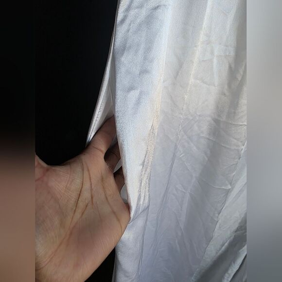 Vintage Miss Dior Ivory Nightgown Robe Lace Trim No Belt Sz S Union MADE IN USA - Picture 13 of 13